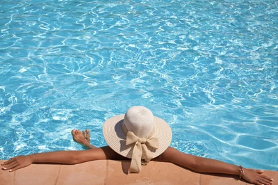 Análisis de agua de piscinas en Villamartín